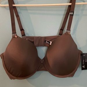 NWT Felina Bra SZ 42D Plus Size